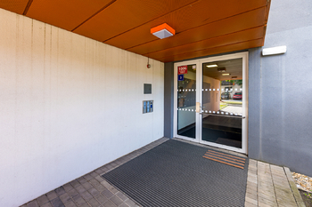 Vstup - Prodej bytu 2+kk v osobním vlastnictví 56 m², Praha 9 - Vysočany