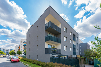 Prodej bytu 2+kk v osobním vlastnictví 56 m², Praha 9 - Vysočany