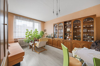 Pokoj 3 - Prodej bytu 4+1 v osobním vlastnictví 94 m², Hradec Králové