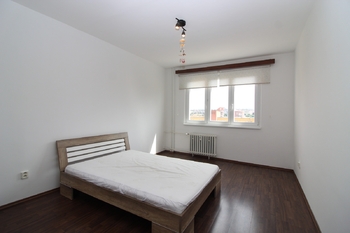 ložnice 17 m2 - Pronájem bytu 3+1 v osobním vlastnictví 74 m², Praha 10 - Záběhlice