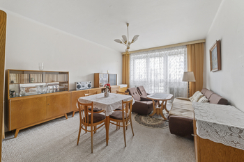 Prodej bytu 2+1 v osobním vlastnictví 70 m², Hradec Králové