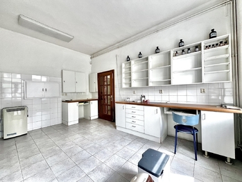 Prodej domu 400 m², Velké Hamry
