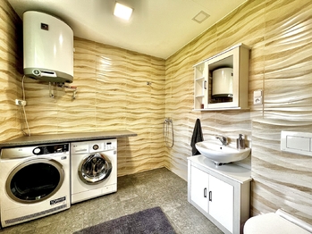 Prodej domu 400 m², Velké Hamry