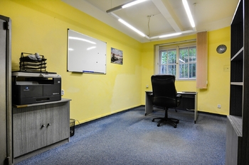 Pronájem kancelářských prostor 49 m², Praha 6 - Bubeneč