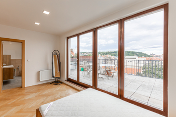 Ložnice III - Pronájem bytu 4+kk v osobním vlastnictví 188 m², Praha 5 - Smíchov