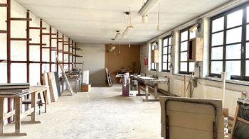 Pronájem skladovacích prostor 240 m², Černá Hora
