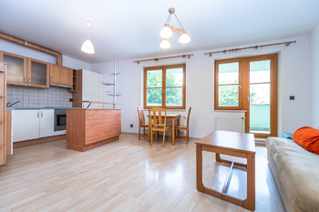 Pronájem bytu 3+1 v osobním vlastnictví 74 m², Praha 6 - Liboc