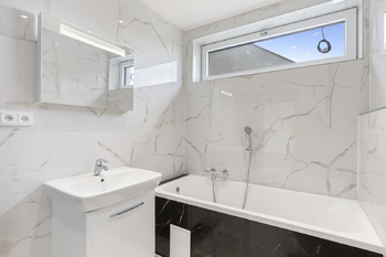 Pronájem bytu 4+kk v osobním vlastnictví 90 m², Horoměřice