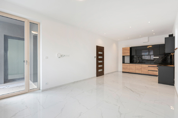 Pronájem bytu 4+kk v osobním vlastnictví 90 m², Horoměřice