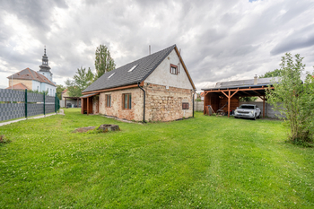 Prodej domu 158 m², Měcholupy