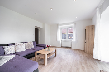 Prodej domu 158 m², Měcholupy