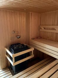 Prodej kancelářských prostor 700 m², Zlín