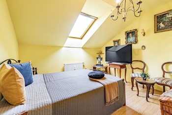 Ložnice - Prodej bytu 3+kk v osobním vlastnictví 81 m², Chvaletice
