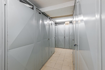 Sklep - Prodej bytu 3+kk v osobním vlastnictví 81 m², Chvaletice