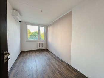 Pronájem bytu 3+kk v družstevním vlastnictví 68 m², Praha 4 - Háje