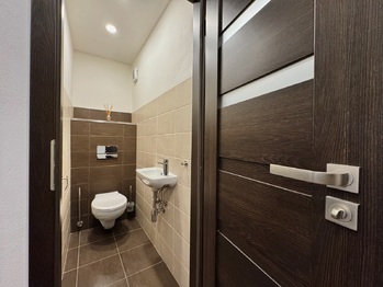 Pronájem bytu 3+kk v družstevním vlastnictví 68 m², Praha 4 - Háje