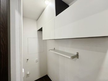 Pronájem bytu 3+kk v družstevním vlastnictví 68 m², Praha 4 - Háje