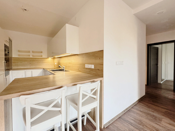 Pronájem bytu 3+kk v družstevním vlastnictví 68 m², Praha 4 - Háje