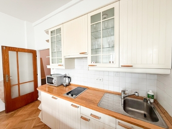 Pronájem bytu 1+kk v osobním vlastnictví 28 m², Praha 7 - Holešovice