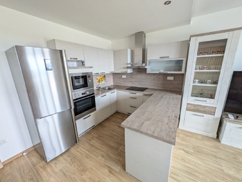 Prodej bytu 3+kk v osobním vlastnictví 80 m², Velké Meziříčí