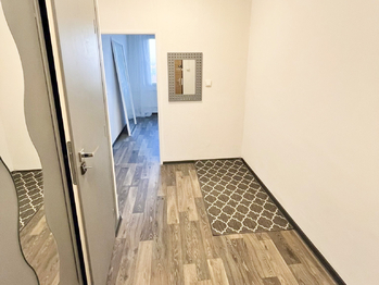 Pronájem bytu 2+kk v osobním vlastnictví 43 m², Kladno