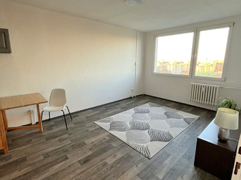 Pronájem bytu 2+kk v osobním vlastnictví 43 m², Kladno