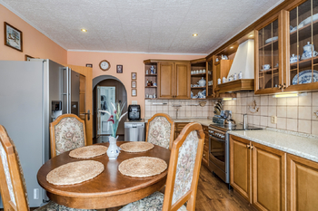 Prodej domu 235 m², Chomutov