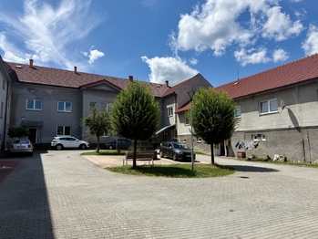 Nádvoří - Prodej bytu 2+1 v osobním vlastnictví 59 m², Návojná