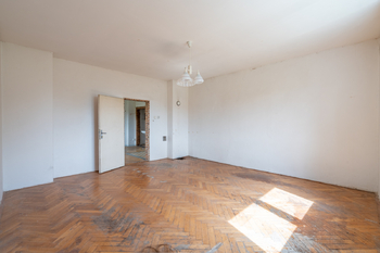 Ložnice - Prodej bytu 2+1 v osobním vlastnictví 59 m², Návojná