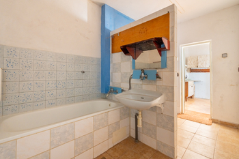 i vanou... - Prodej bytu 2+1 v osobním vlastnictví 59 m², Návojná