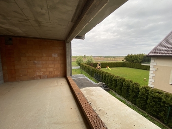 +420 776 335 999, ladislav.urbancik@re-max.cz - Prodej bytu 3+kk v osobním vlastnictví 79 m², Łeba