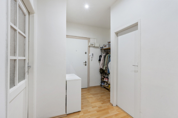 Prodej bytu 2+kk v osobním vlastnictví 47 m², Praha 7 - Holešovice