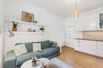Prodej bytu 2+kk v osobním vlastnictví 47 m², Praha 7 - Holešovice