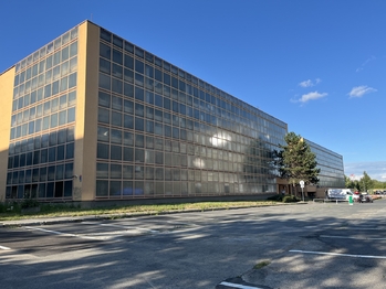 Pronájem garážového stání 3463 m², Praha 9 - Střížkov