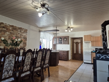 Obývací pokoj - Prodej domu 199 m², Vraný