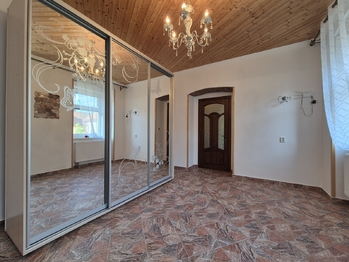 Dětský pokoj - Prodej domu 199 m², Vraný