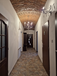 Chodba - Prodej domu 199 m², Vraný