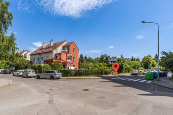 Prodej pozemku 262 m², Praha 9 - Letňany