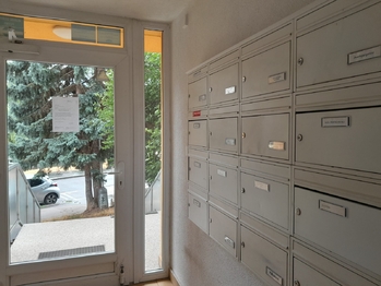 Pronájem bytu 1+kk v osobním vlastnictví 41 m², Praha 6 - Řepy