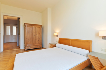 Pronájem bytu 3+1 v osobním vlastnictví 84 m², Praha 10 - Vinohrady