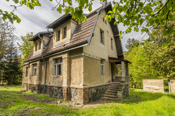 Prodej domu 190 m², Hvězdonice