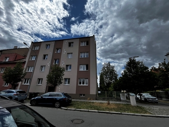 Prodej bytu 1+kk v osobním vlastnictví 18 m², Plzeň