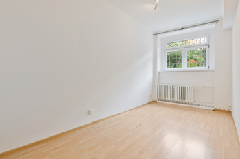 Prodej bytu 2+kk v osobním vlastnictví 44 m², Praha 4 - Podolí
