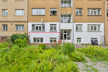 Prodej bytu 2+kk v osobním vlastnictví 44 m², Praha 4 - Podolí
