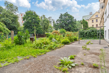 Prodej bytu 2+kk v osobním vlastnictví 44 m², Praha 4 - Podolí