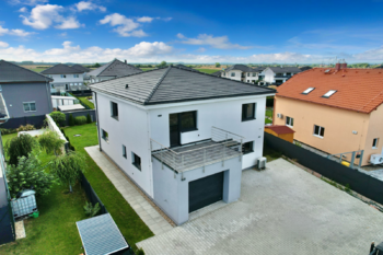 rodinný dům - Prodej domu 220 m², Polerady 