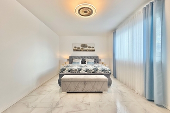 ložnice - Prodej domu 220 m², Polerady