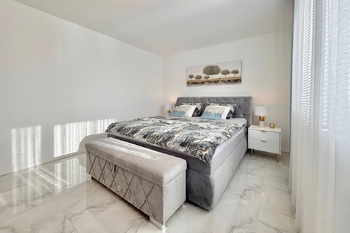 ložnice - Prodej domu 220 m², Polerady