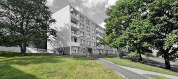 Dům, kde se byt nachází - Pronájem bytu 1+1 v osobním vlastnictví 33 m², Kadaň 