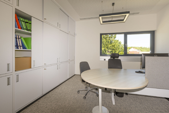 Prodej kancelářských prostor 1150 m², Kvasiny
